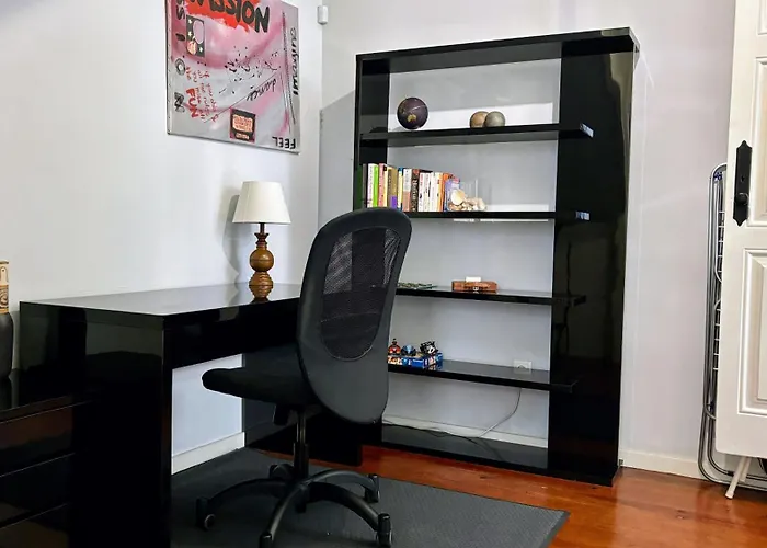 Covelo Apartment